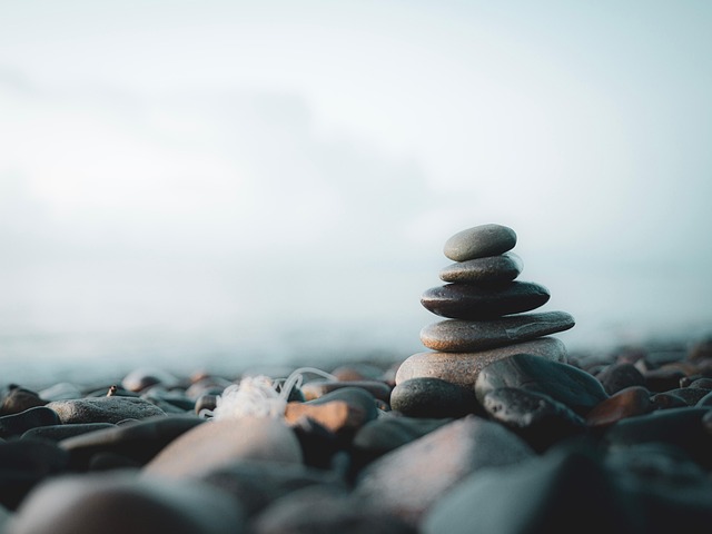 Find indre ro med daglig meditation og struktur